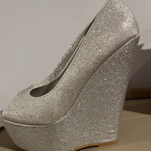 New Silver Sparkly Wedge Heels-Size 7